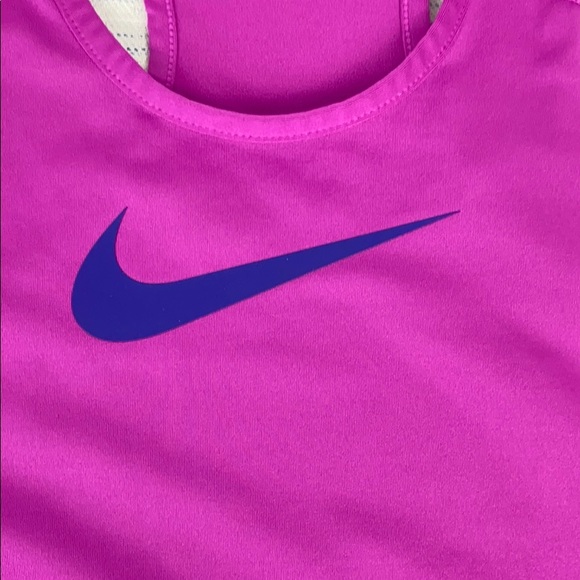 Nike Dri-Fit racerback tank size Medium - Picture 2 of 4